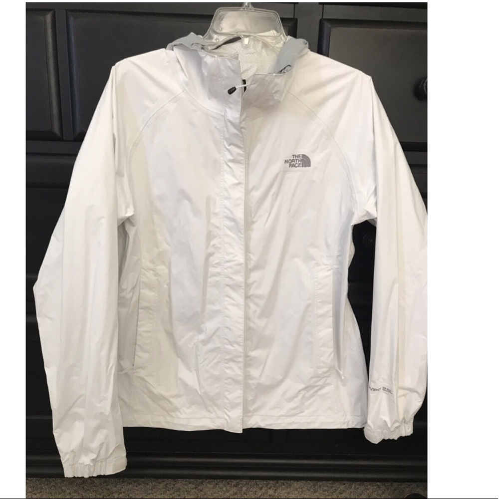 The North Face Women’s HyVent 2.5 Rain Jacket